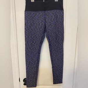 Selling purple leggings